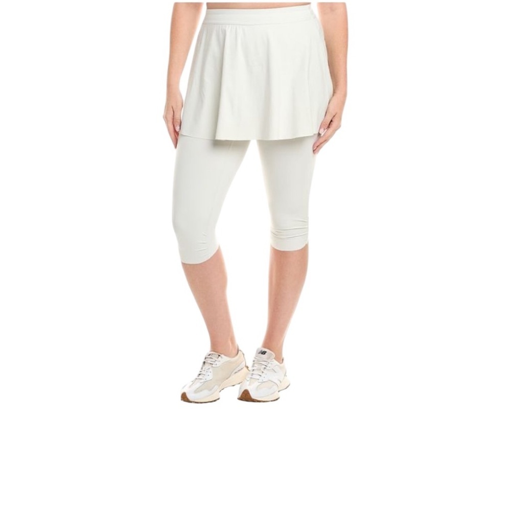 NEW SPANX Booty Boost Skirt Around Knee Plus Size 1X White Cloud Sporty Workout
